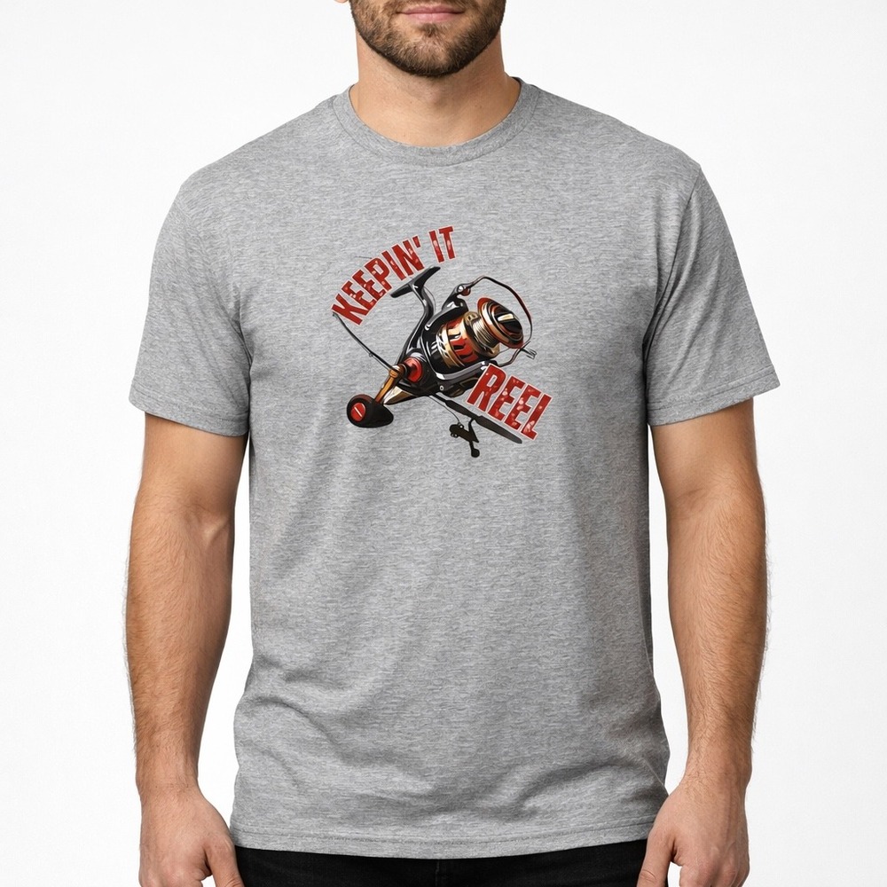 Gildan Keepin It Reel Fishing Reel Graphic T Shirt Men's Medium Grey Cotton - Picture 1 of 6